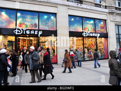 Walt Disney shop a Champs Elysees, Parigi Foto Stock