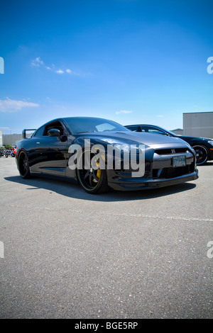 Outdoor esotici e auto di lusso mostra in estate con Lamborghini, Bentley, Porsche, Nissan GTR e molti altri Foto Stock