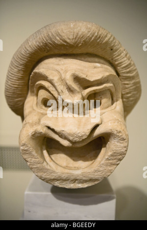 Maschera di teatro in marmo pentelic trovato vicino alla porta Dipylon ad Atene Foto Stock