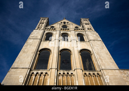 Intorno a Norwich Cathedral nel cuore del Norfolk, Inghilterra Foto Stock