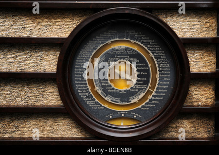 Vecchia radio ricevitore in un museo in Norvegia Foto Stock