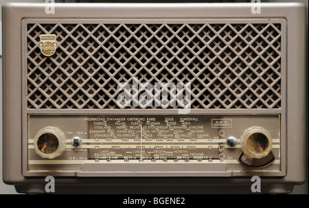 Vecchia radio ricevitore in un museo in Norvegia Foto Stock