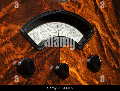 Vecchia radio ricevitore in un museo in Norvegia Foto Stock