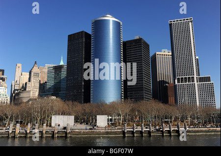 Battery Park skyline all'estremità meridionale di Manhattan a New York STATI UNITI D'AMERICA Foto Stock