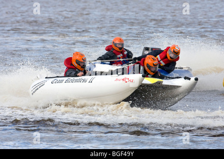 Team Relentless 2 (fratelli pericolose) - Campionato Zapcat 2009 - Leith Harbour, Edimburgo Foto Stock