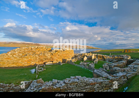 Il sito del Broch o' Gurness sul Knowe o' Aikerness terraferma Isole Orcadi Scozia. SCO 5785 Foto Stock