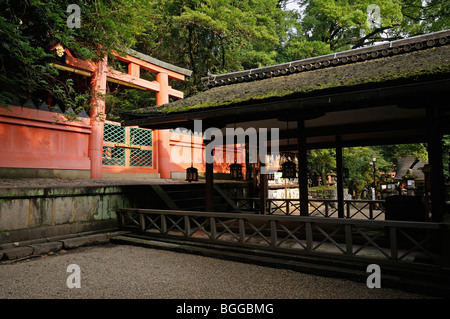Di Kasuga Taisha complessa (aka il Santuario Kasuga). Nara City. Prefettura di Nara. Giappone Foto Stock