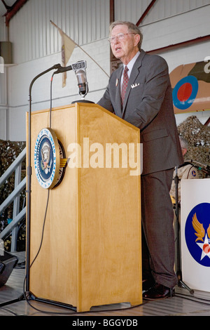 Attore raffigurante il presidente Franklin D. Roosevelt (FDR) offre 1941 Giorno di Infamia discorso circa 1941 attacco di Pearl Harbor Foto Stock