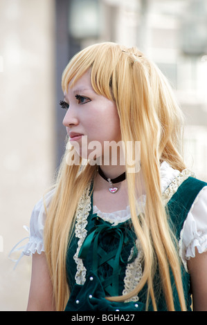 Donna Giapponese in cosplay costume, Harajuku, Tokyo, Giappone Foto Stock