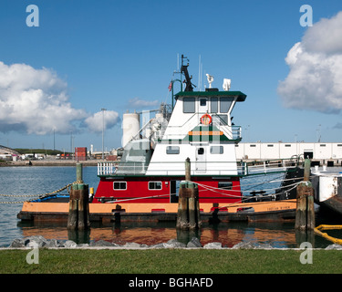 Rimorchiatore JANICE MORAN è rinominato il fiume indiano a Port Canaveral in Florida USA Foto Stock