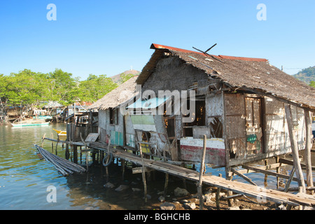 Stilted case di pescatori; Coron Town; Busuanga Island; Filippine Foto Stock