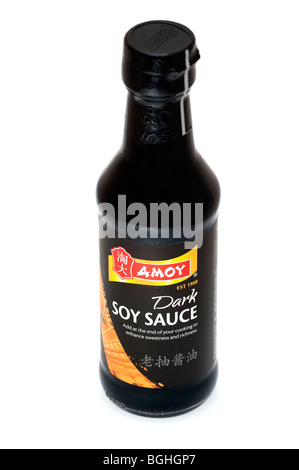 Bottiglia di Amoy salsa di soia scura Foto Stock