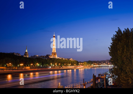 Pont De L'Alma, Parigi, girato durante la notte del 19 agosto 2009 Foto Stock