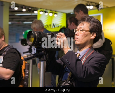 Photokina photo imaging exhibition Colonia Germania (2008) - stand Nikon Foto Stock