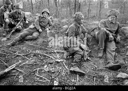 Svedese di soldati di leva durante le manovre 1988. K3 Battaglione Ranger, Karlsborg, Svezia. Foto Stock