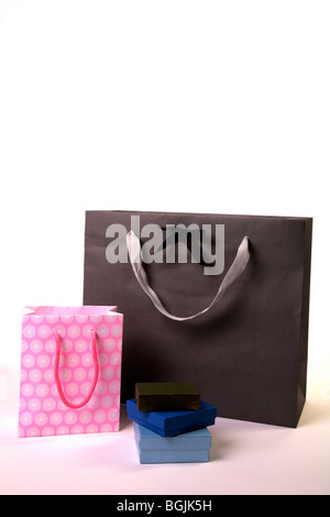 Confezioni regalo con lusso giftbag Foto Stock