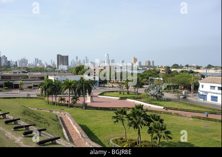 Vista di Cartagena dal Castillo de San Felipe de Barajas, il più forte fort mai costruito dagli Spagnoli. Cartagena, Colombia Foto Stock