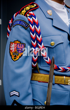 Uniforme cerimoniale del Palazzo Presidenziale di guardia di Praga Repubblica Ceca Foto Stock