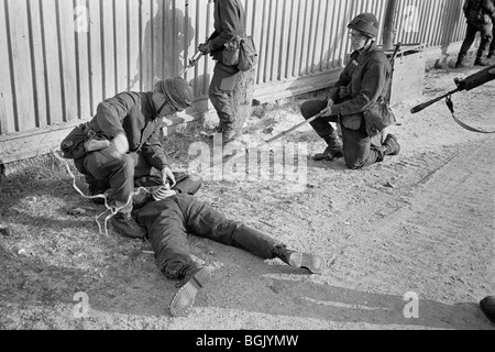 Svedese di soldati di leva durante le manovre 1988. K3 Battaglione Ranger, Karlsborg, Svezia. Foto Stock