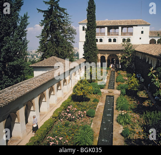 Il Generalife estate palazzo e giardini accanto alla Alhambra di Granada, Spagna Foto Stock