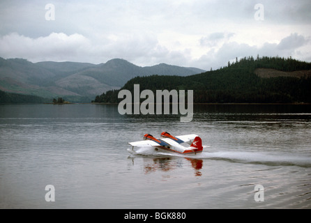 Haida Gwaii (Queen Charlotte isole), Northern BC, British Columbia, Canada - flottazione piano in ingresso Skidegate, Graham Island Foto Stock