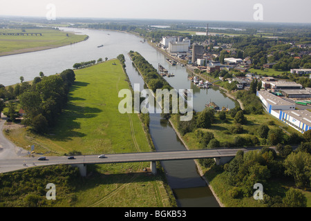 Foto aerea, Lippe estuario del fiume, Wesel, Huenxe, Reno, porta, nella Renania settentrionale-Vestfalia e della Ruhr, Germania Europa Foto Stock