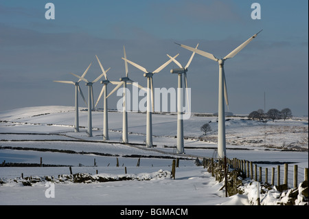 Royd moor wind farm, Penistone Yorkshire con neve pesante Gen 2010 Foto Stock