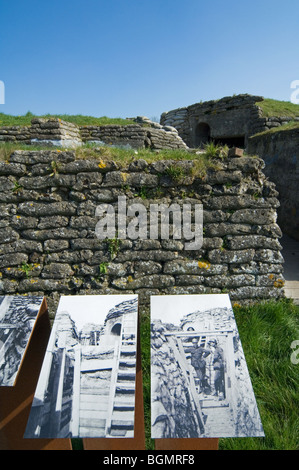 La Prima Guerra Mondiale una trincea di morte, WW1 difesa fatto di sacchi di sabbia lungo il fiume IJzer, Diksmuide, Fiandre Occidentali, Belgio Foto Stock