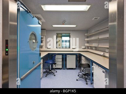 Banca di cellule staminali e Influenza Resource Center presso l'Istituto nazionale per gli standard biologici e di controllo nel Hertfordshire, Regno Unito Foto Stock