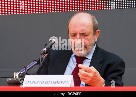 Umberto Galimberti, Festival della Filosofia di Modena, Italia Foto Stock