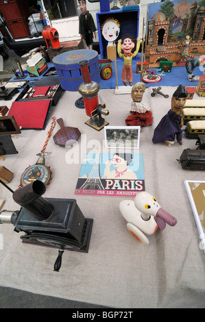 Port de Vanves mercato delle pulci, Parigi Foto Stock