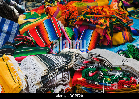 Artigianato locale e souvenir a Cancún in Messico Foto Stock