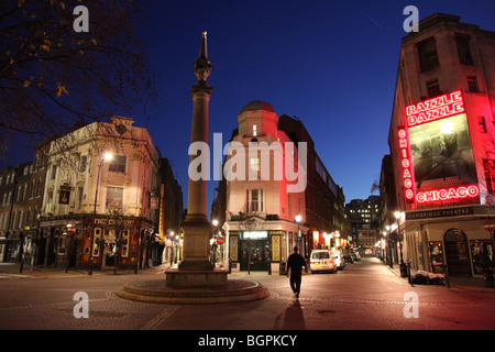 Seven Dials a Covent Garden, Londra all'alba Foto Stock