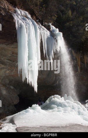 Bridal Veil Falls, North Carolina, in gennaio Foto Stock