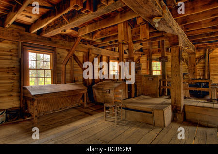 Interno del York Grist Mill in Pall Mall, Tennessee Foto Stock