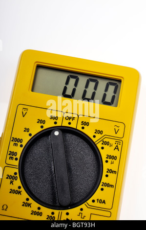 LCD digitale elettrico misuratore di tensione Foto Stock