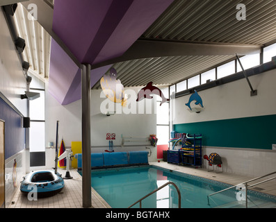 Stephen Hawking school london haverstock associates piscina idro-terapia Foto Stock