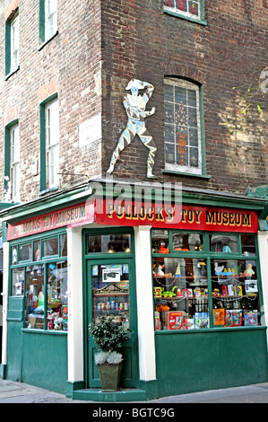 Pollock's Toy Museum di Londra Foto Stock