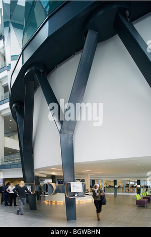 Il Rose Bowl Leeds Metropolitan University, LEEDS, Regno Unito, SHEPPARD ROBSON Foto Stock