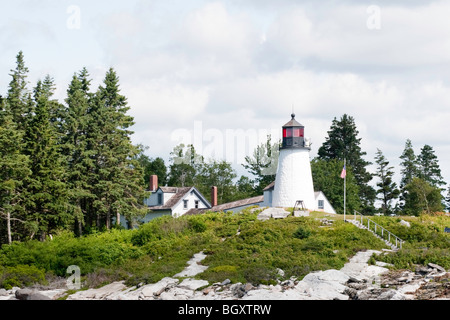 Bruciò Island Lighthouse in stand Bay Foto Stock