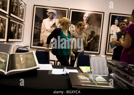 Espositore alla foto la 2010, una raffinata arte della fotografia mostra al Santa Monica Civic Auditorium Foto Stock