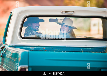 Coppia in camion Foto Stock