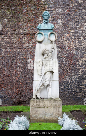 Memoriale di Edith Cavell, Norwich Regno Unito Foto Stock