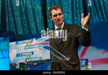 David Davies MP per Monmouth parlando a Welsh congresso del Partito Conservatore di Cardiff South Wales UK Foto Stock