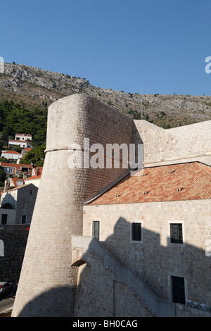 Le mura del paese vecchio di Dubrovnik Croazia Foto Stock