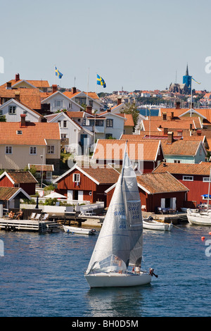 Fiskebackskil un piccolo villaggio di pescatori in Bohuslan Svezia Foto Stock