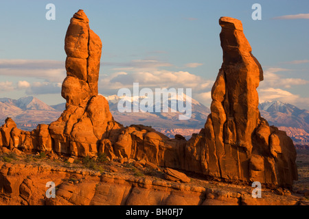 Marciando uomini formazione, Klondike Bluffs area, Arches National Park, vicino a Moab, Utah. Foto Stock