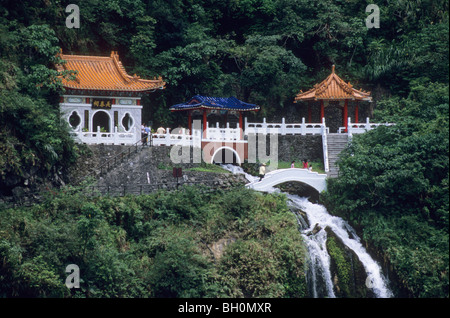 Changchun Santuario, Taroko National Park, Hualien County, Taiwan orientale, Taiwan R.O.C. Foto Stock