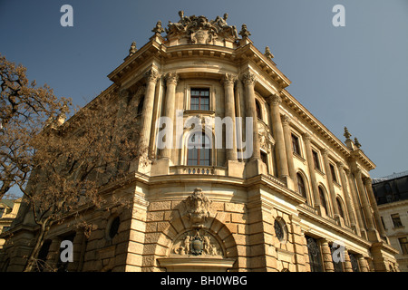 Bayerische Boerse Lenbach Platz Monaco di Baviera Baviera Germania Europa Foto Stock