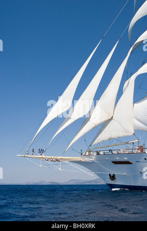 Veliero Star Clipper a pieno la vela in mare Egeo, in Grecia, in Europa Foto Stock